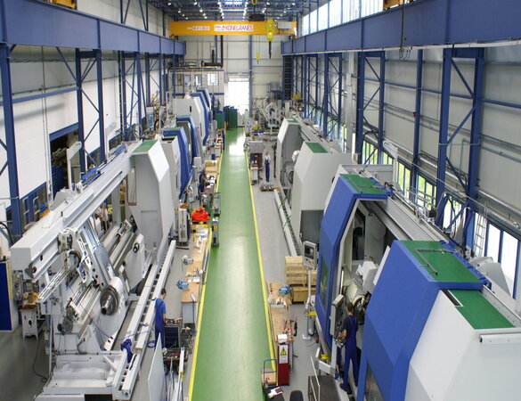 Auf diesem Bild ist die Montagehalle von NILES-SIMMONS Industrieanlagen aus Chemnitz zu sehen